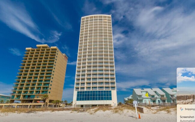 Building Photo - 521 W Beach Blvd