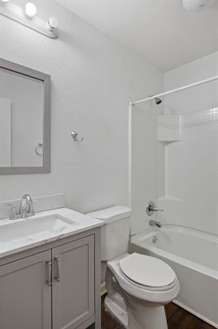 Building Photo - 6413 Melinda Ct