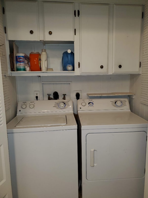 Building Photo - 8103 E Southern Ave