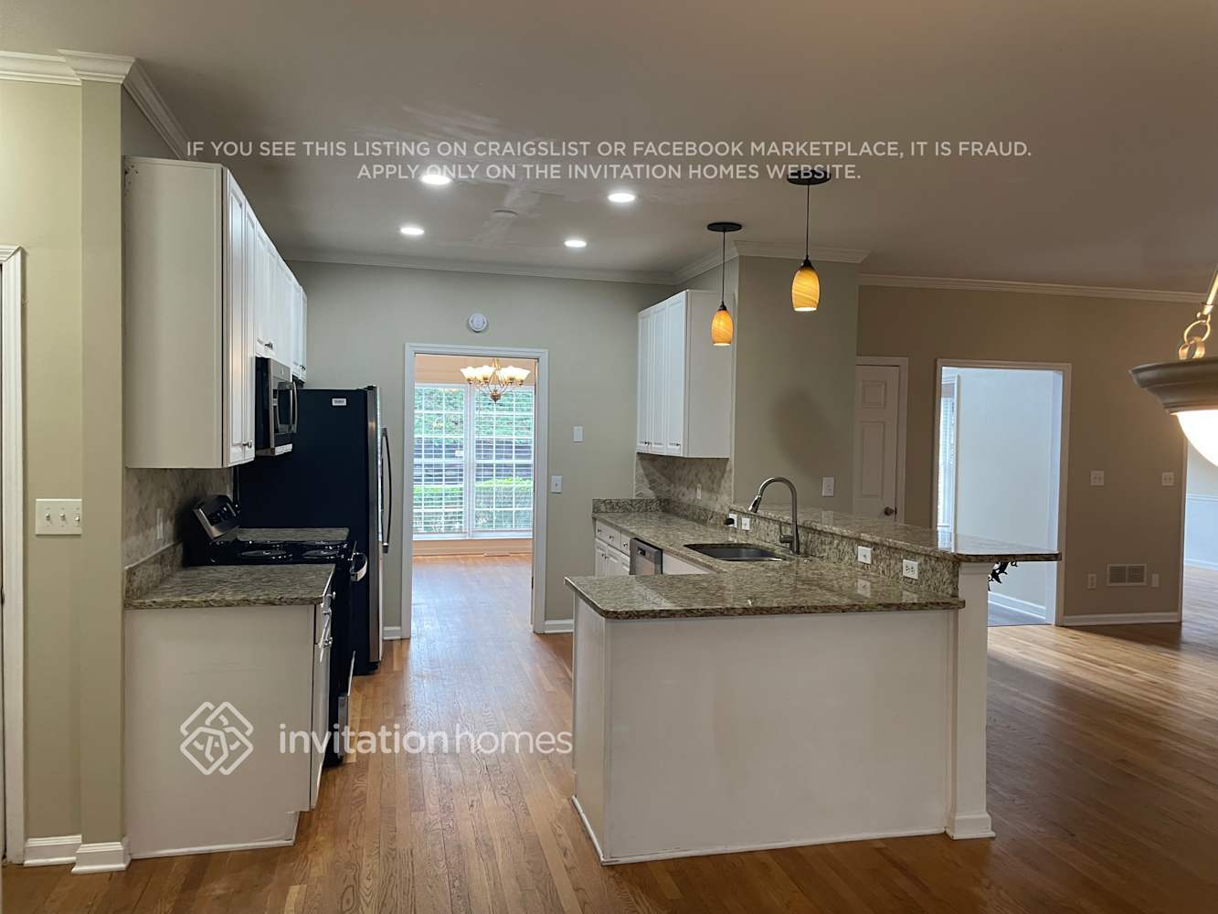 Building Photo - 915 Laurel Crest Dr