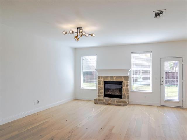 Building Photo - 1700 Meadow Trail Ln