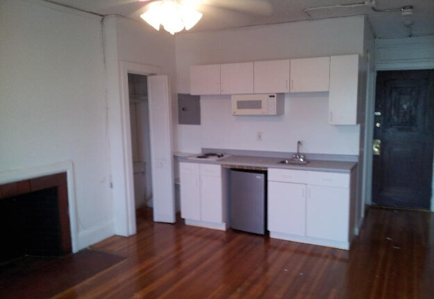 Primary Photo - 28 Symphony Rd