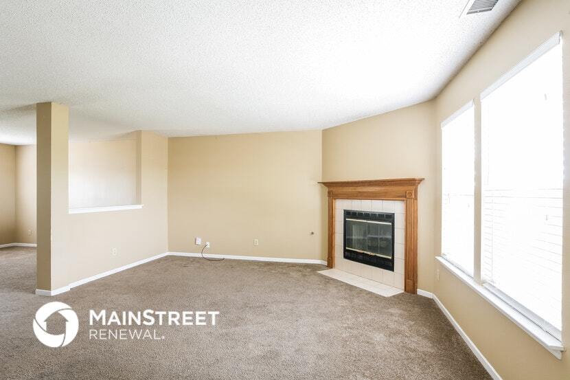 Building Photo - 2114 Summer Breeze Way