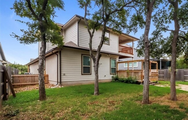Building Photo - 542 Bonnet Blvd