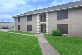 Building Photo - Tower South Apartments