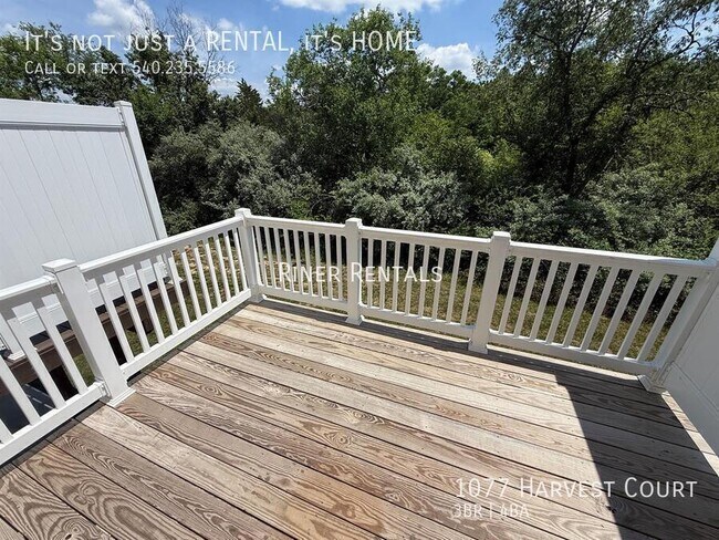 Building Photo - 1077 Harvest Ct