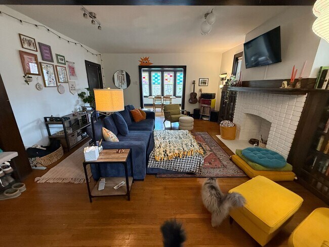 Building Photo - 204-204 S Braddock Ave