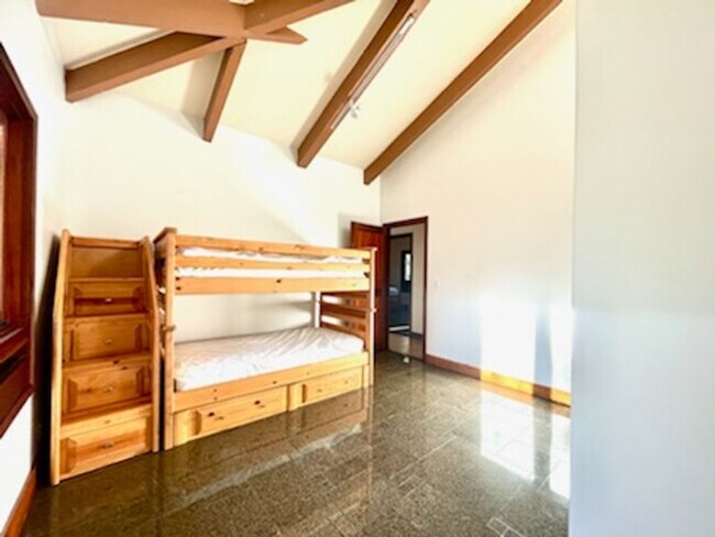 Building Photo - 43-1449 Pohakealani Rd