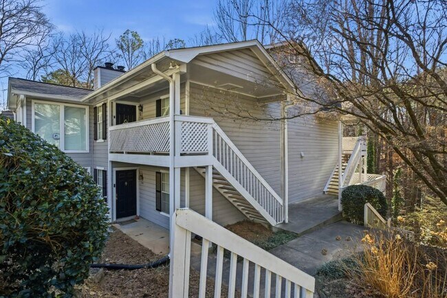 Building Photo - 1407 Vicksburg Pl