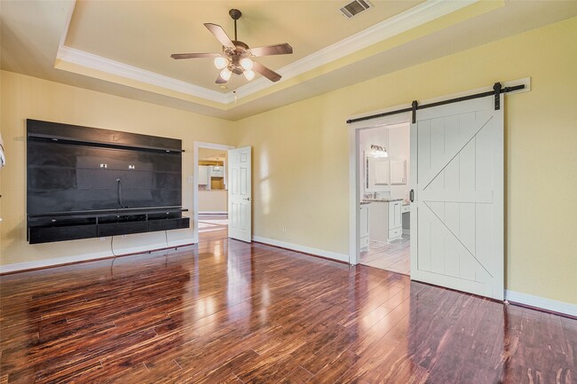 Building Photo - 3403 Hickory Creek Dr