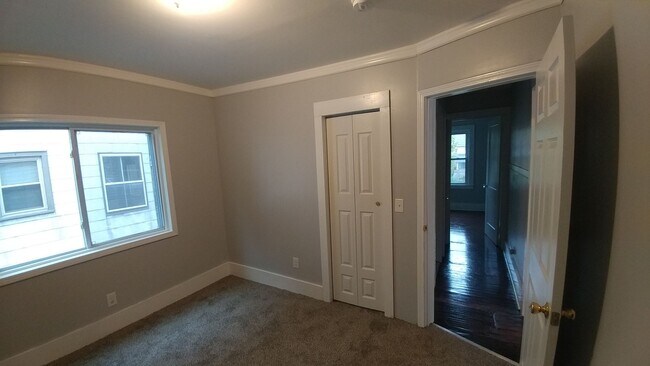 Building Photo - 144-144 Ohio St