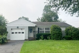 Building Photo - South Colonie Schools 2BR 1BA