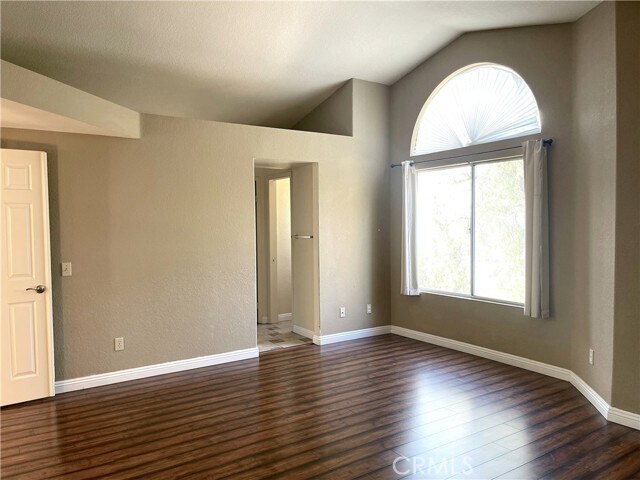 Building Photo - 2985 Amber Dr