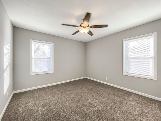 Building Photo - 11426 Applewood Dr