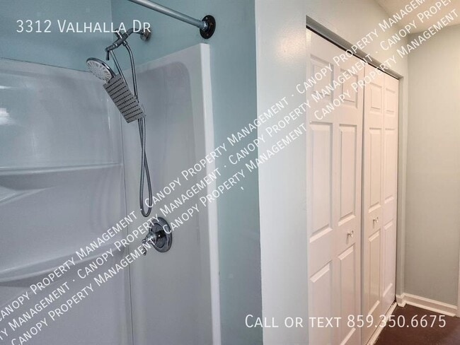 Building Photo - 3312 Valhalla Dr