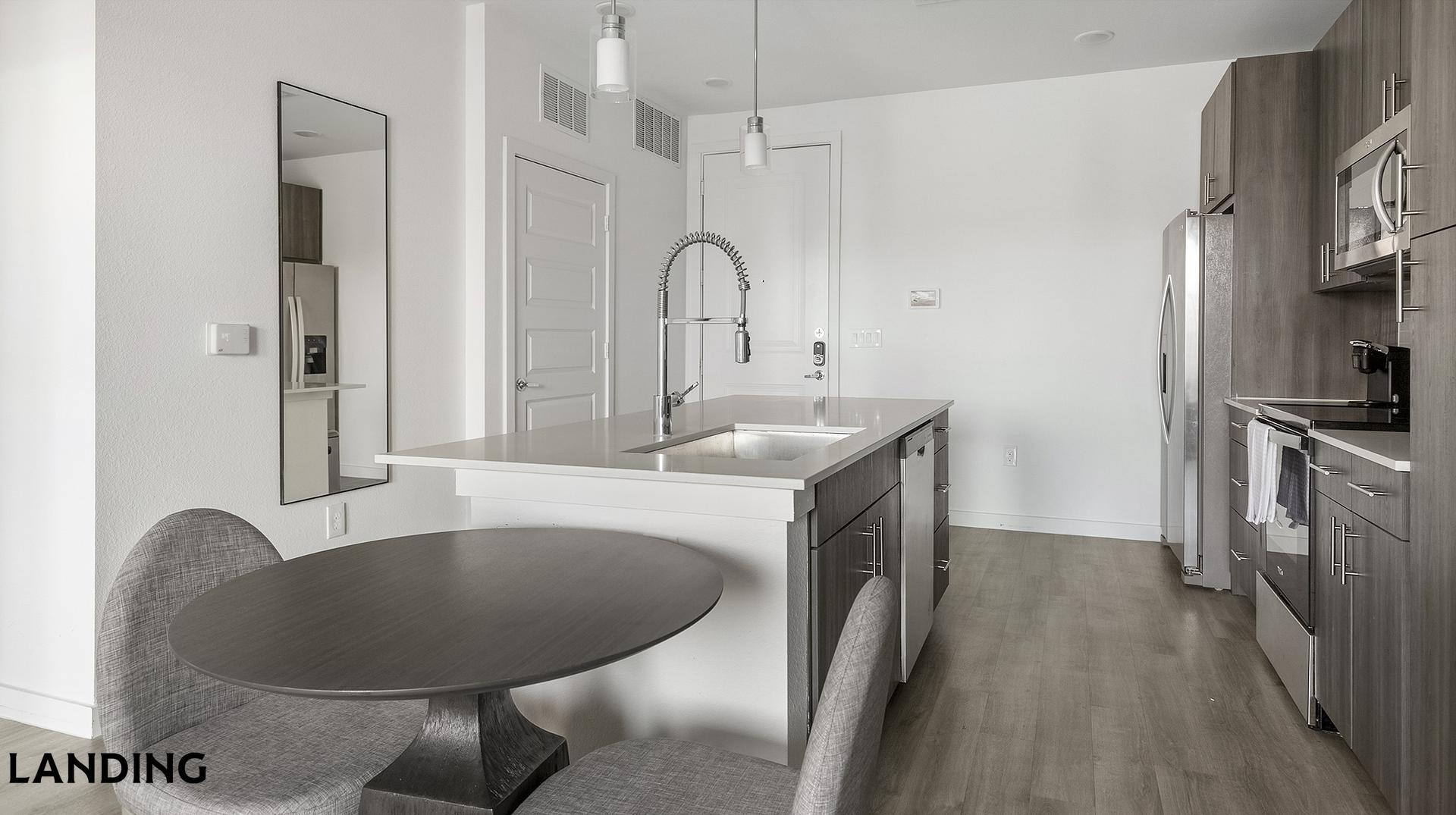 Building Photo - 7106 Culebra Commons