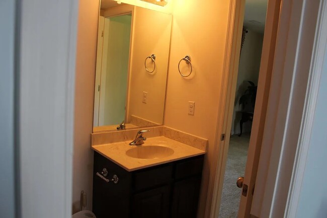 Building Photo - 42 Mullens Cir
