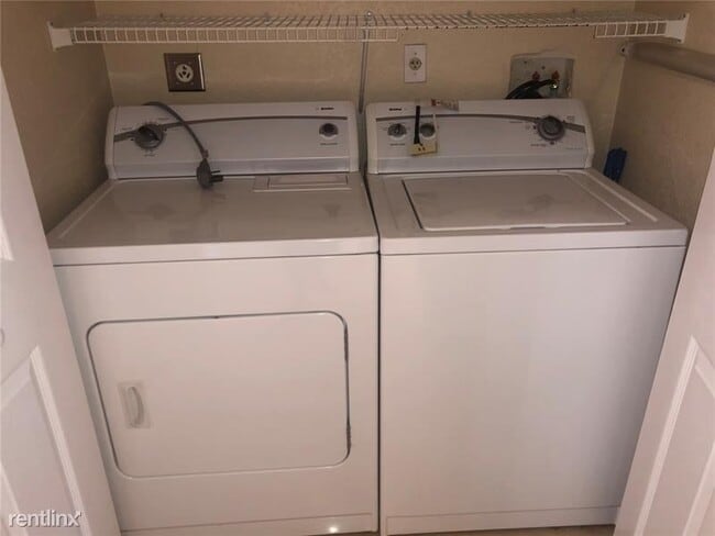 Building Photo - 2 br, 2 bath Condo - 751 Lyons Rd