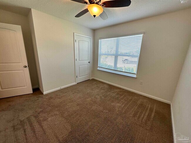 Building Photo - 7307 Single Trce