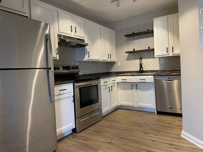 Building Photo - 5223 Breezewood Arch