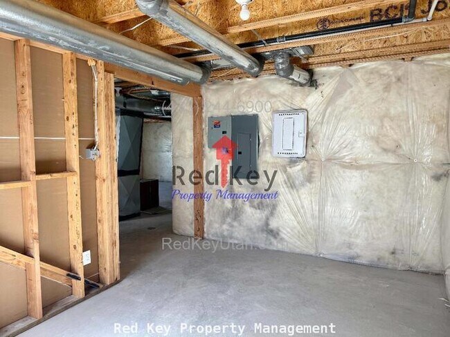 Building Photo - Baen Way Single Family Home