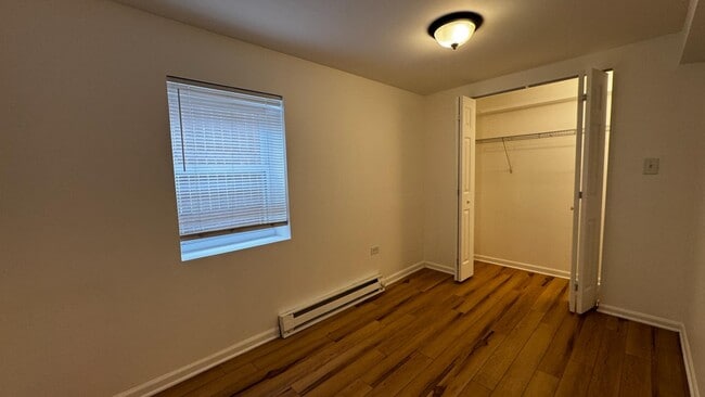 Building Photo - 915 N Monticello Ave