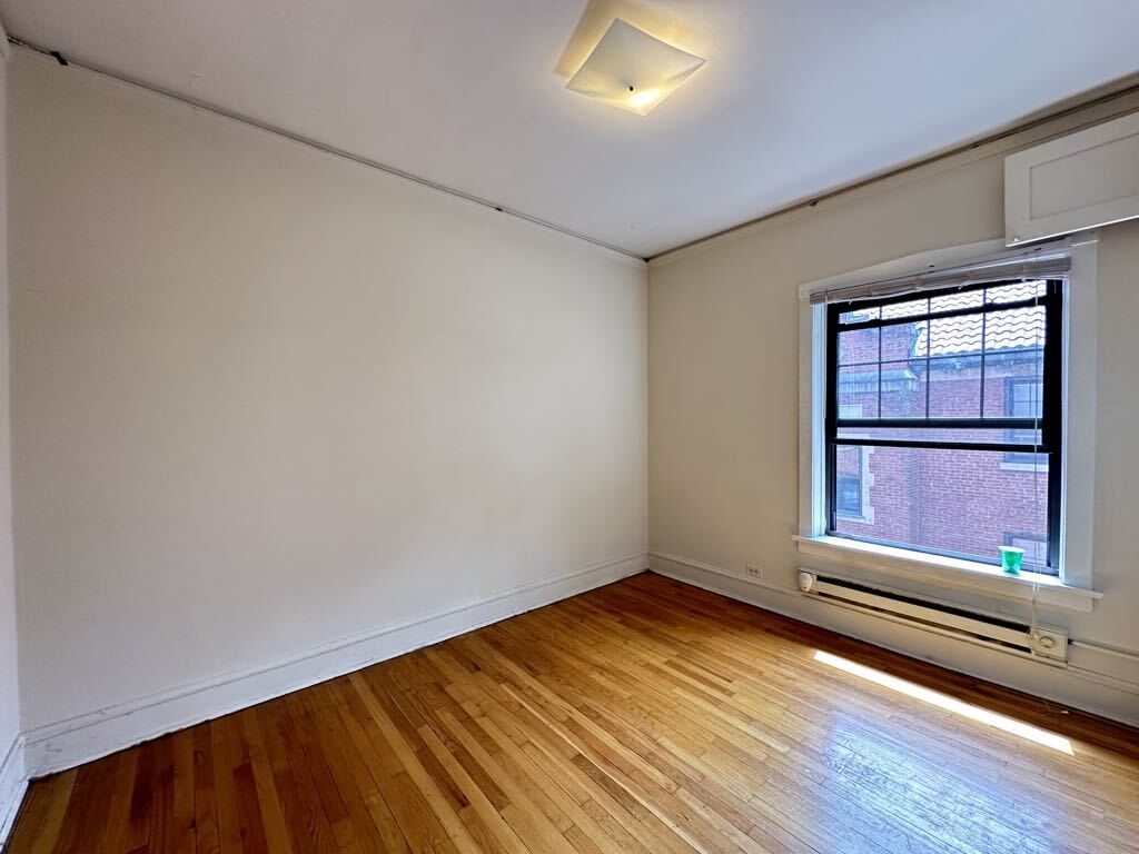 Building Photo - 1314 Oak Ave