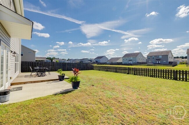 Building Photo - 285 Willow Point Cir