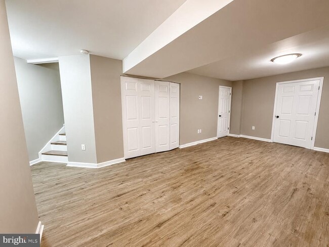 Building Photo - 20 Dunlap Dr