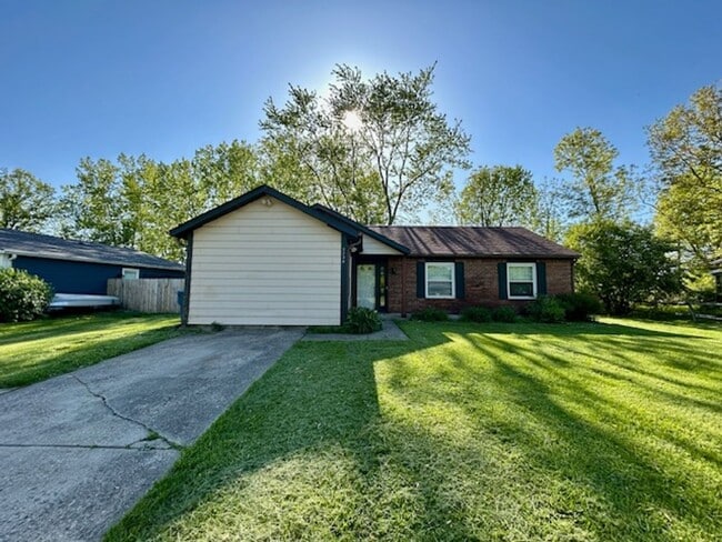 Building Photo - Wonderful 3 Bedroom 1.5 Bathroom Ranch Hom...