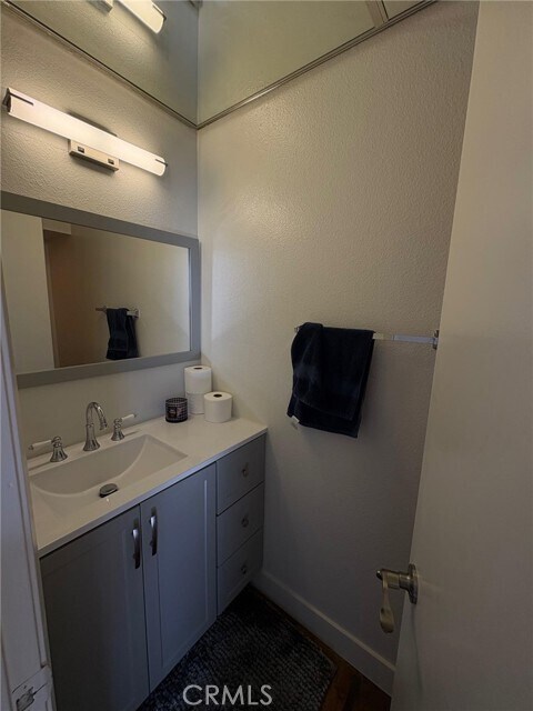 Building Photo - 12684 Palm St