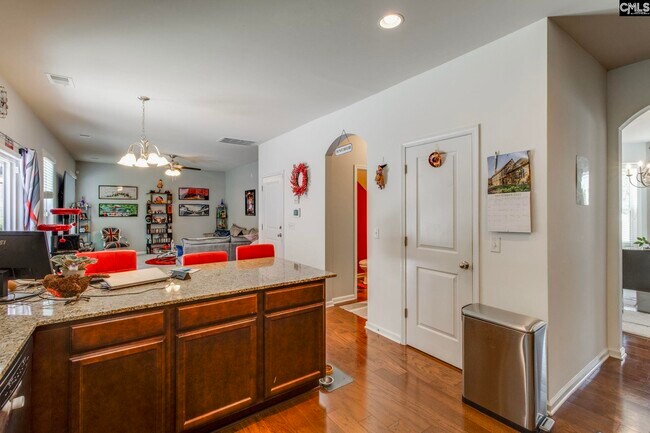 Building Photo - 456 Edenhall Dr