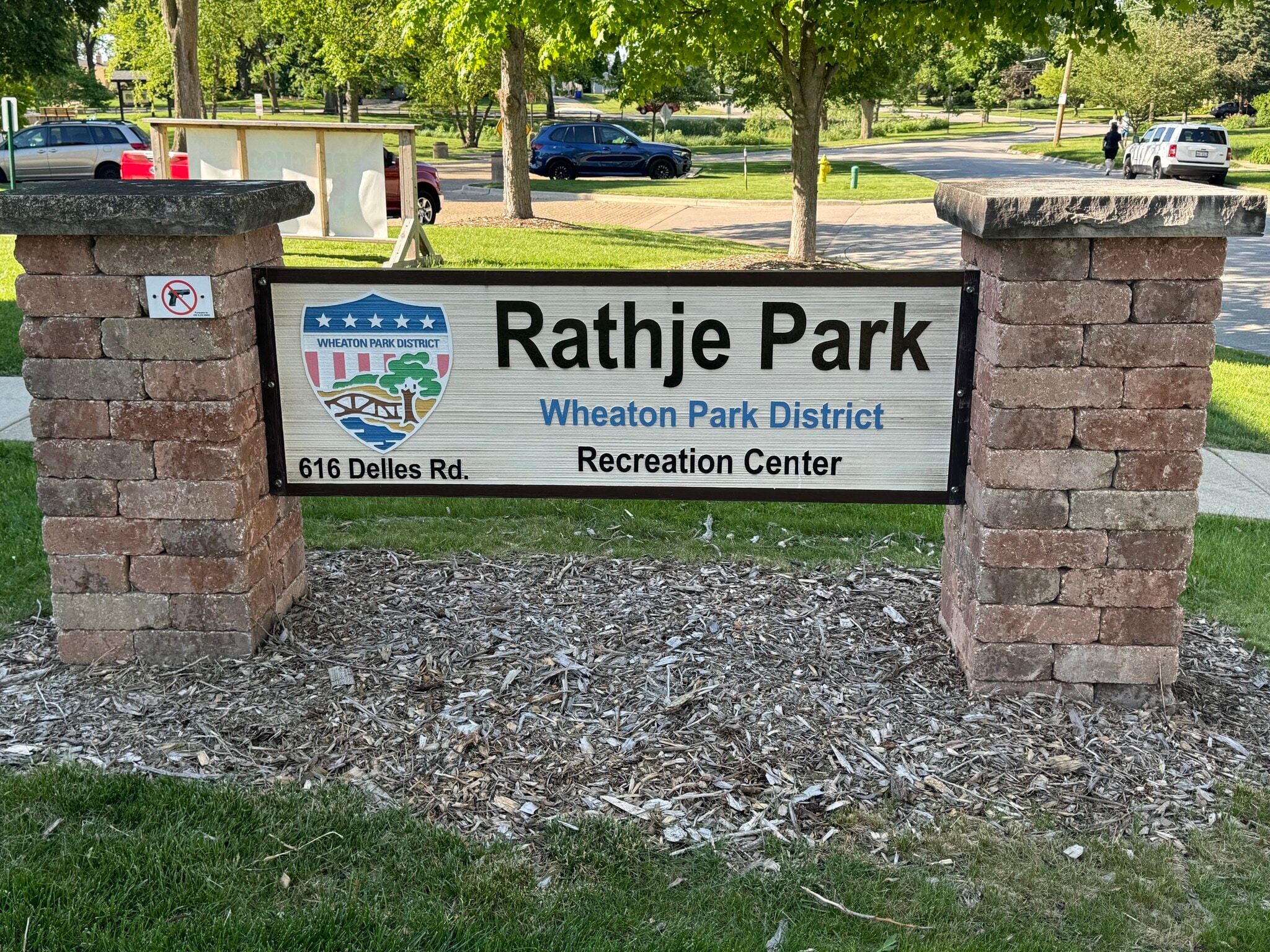 walk to the park! - 617 Delles Rd