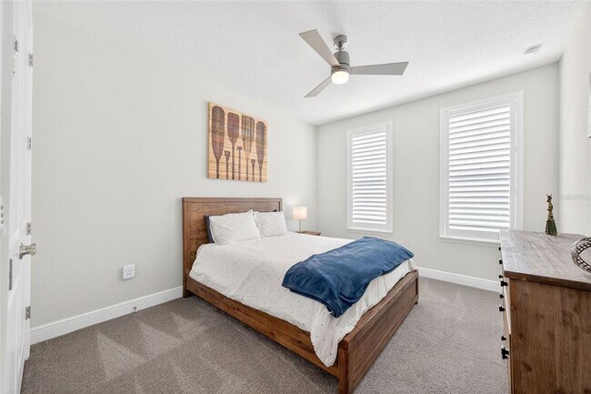 Building Photo - 8809 Laureate Blvd