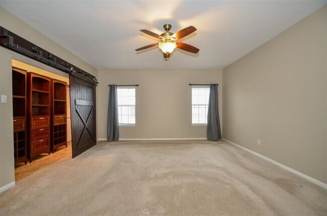 Building Photo - 8075 El Mundo St