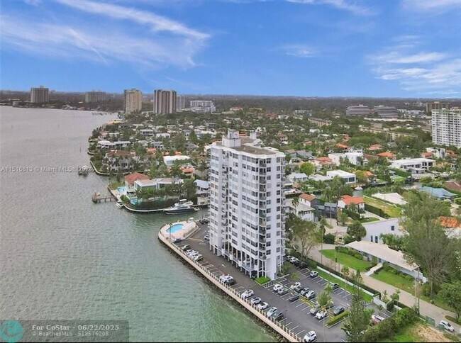 Building Photo - 11930 N Bayshore Dr