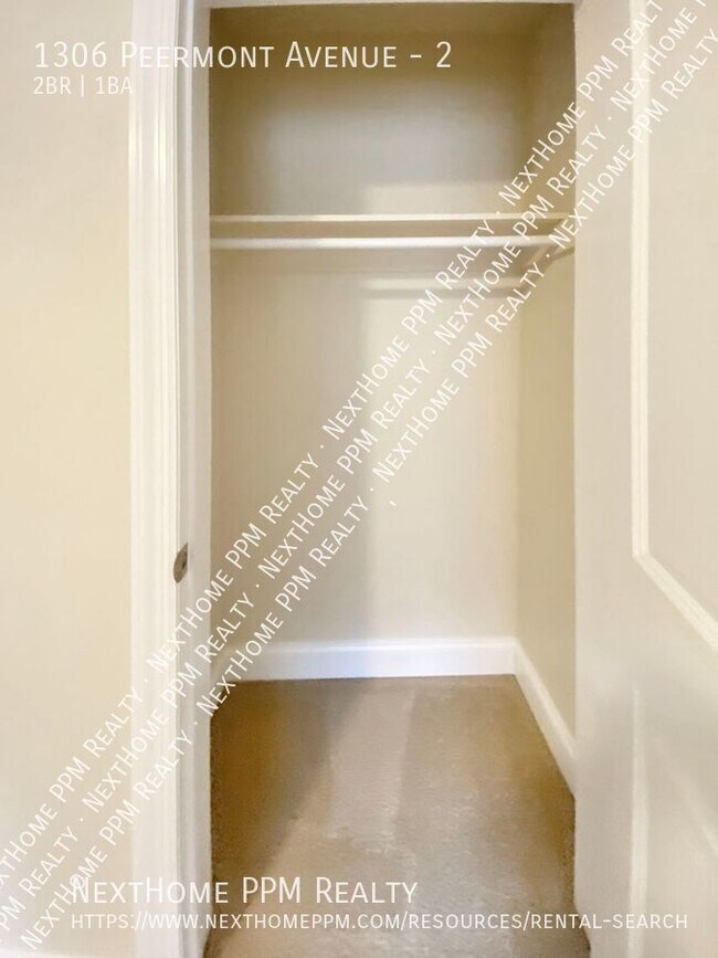 Building Photo - 1306 Peermont Ave