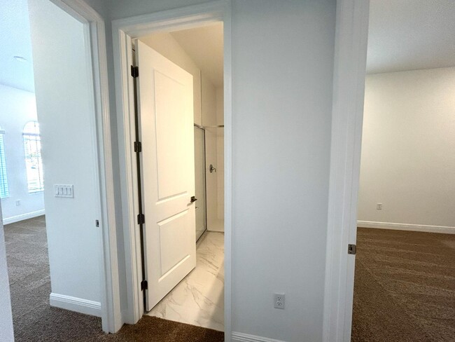 Building Photo - 16017 Volterra Point