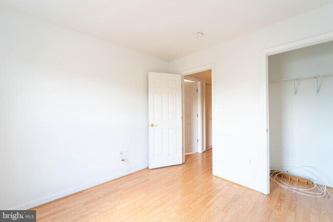 Building Photo - 15154 Brazil Cir