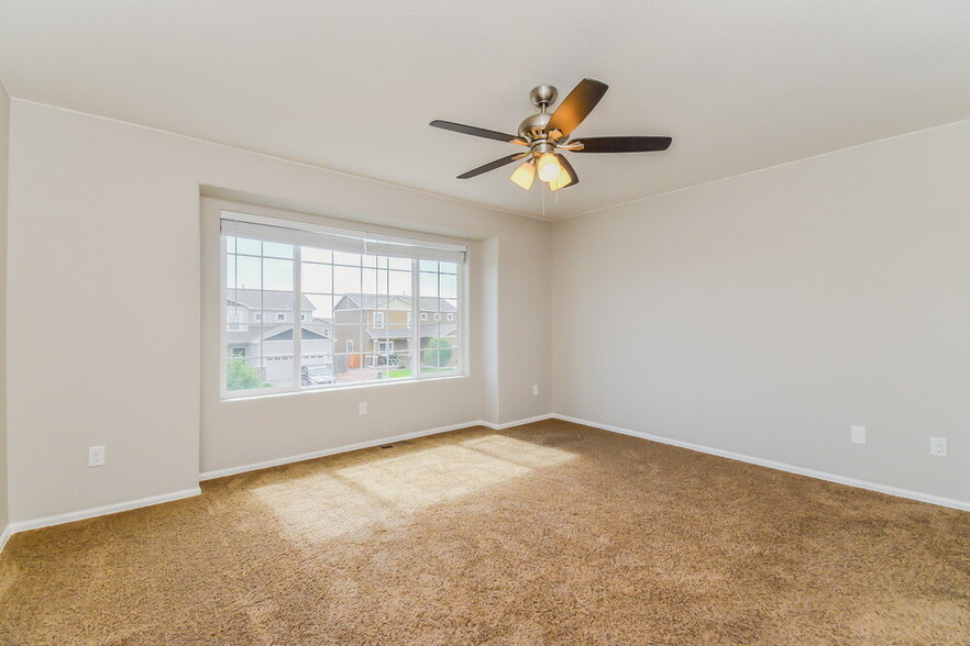 Building Photo - 9735 Desert Lily Cir