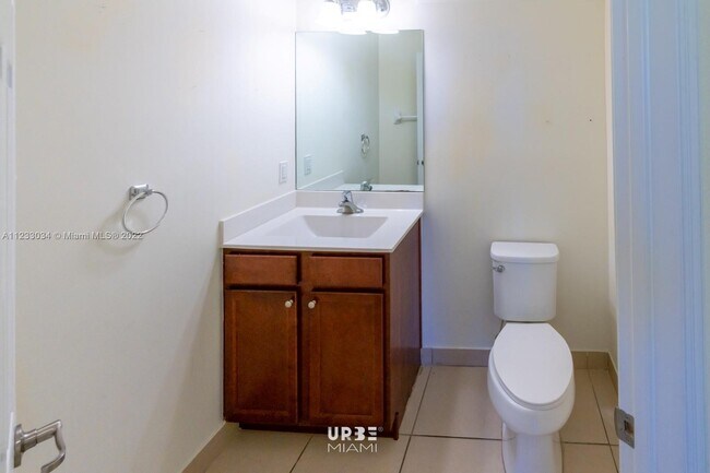 Building Photo - 10630 NW 88th St