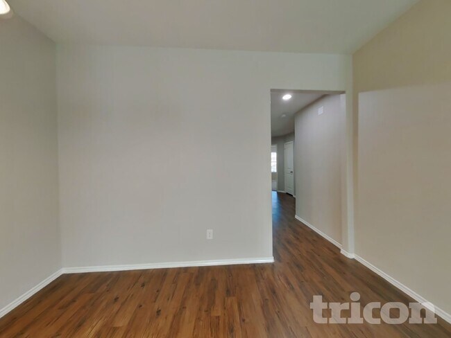 Building Photo - 15426 Rancho Joya Wy