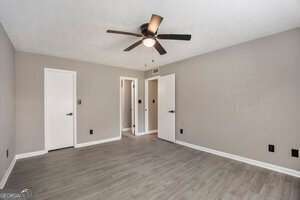 Building Photo - 9432 Cypress Ln
