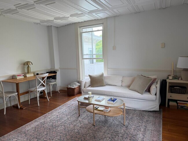 Building Photo - 31 Merrimack St