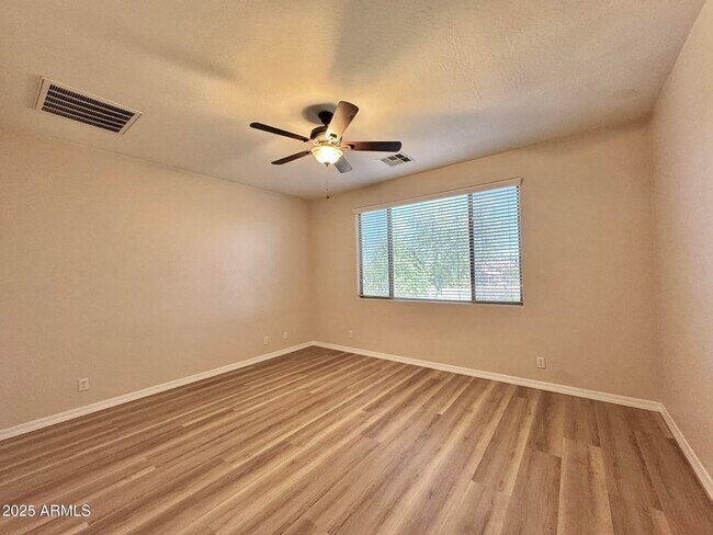 Building Photo - 2671 S Dragoon Dr