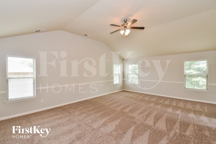 Building Photo - 896 Mcduffie Cir