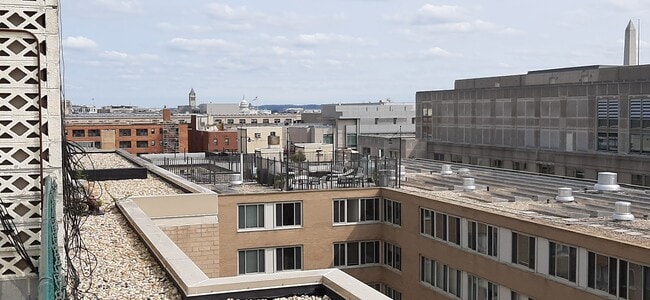 Building Photo - 2030 F St NW