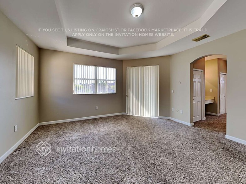 Building Photo - 15342 SW 117th Ln