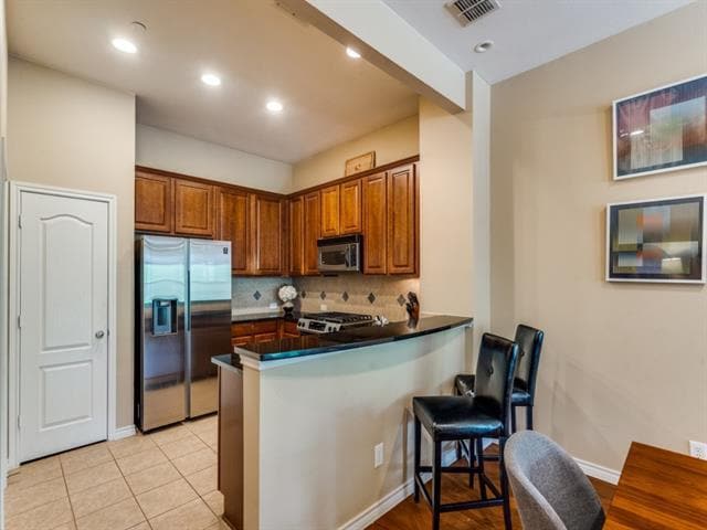 Building Photo - 15711 Spectrum Dr