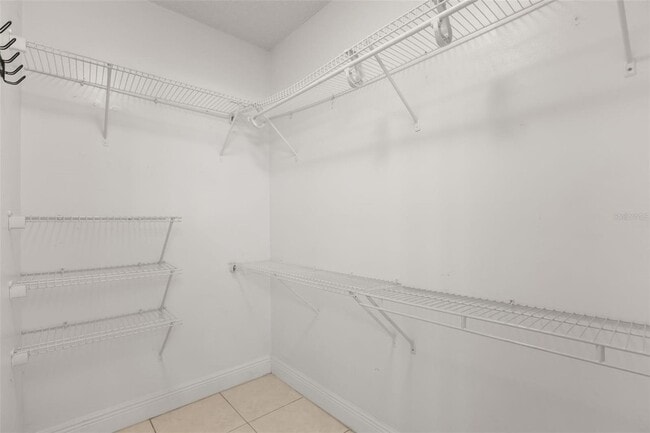 Building Photo - 2584 Grassy Point Dr